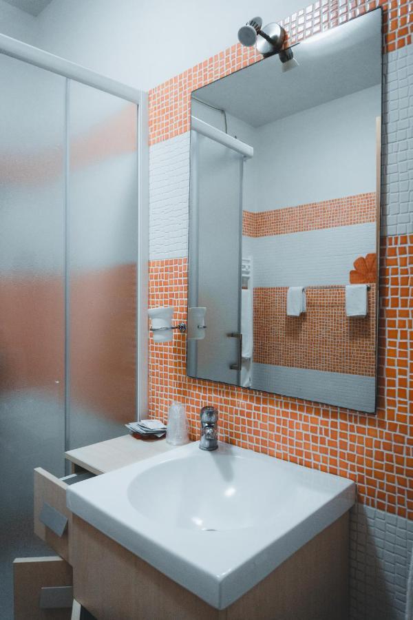 Notos B&B โอตรันโต ภายนอก รูปภาพ