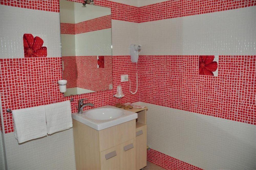 Notos B&B โอตรันโต ภายนอก รูปภาพ
